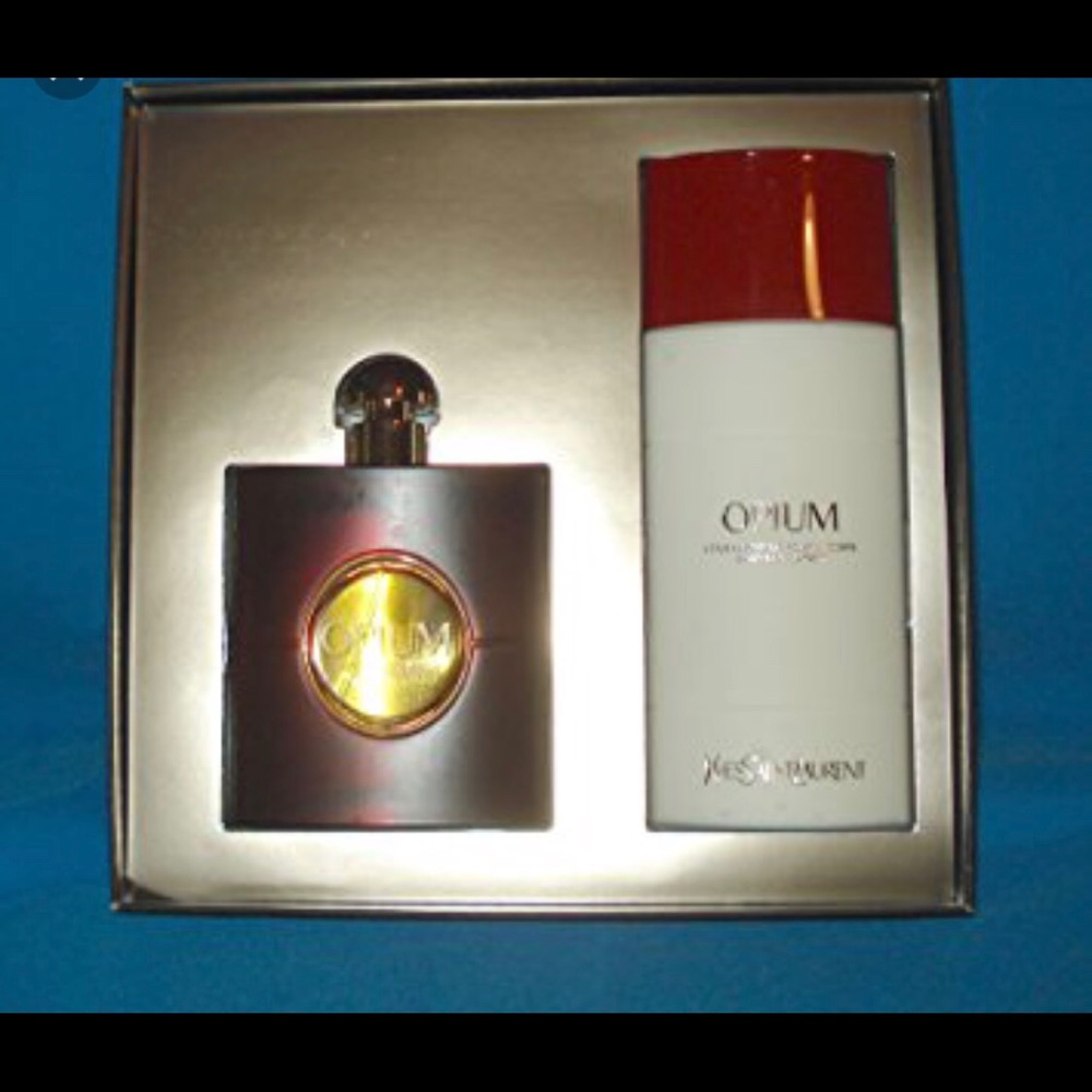 Opium yves saint laurent